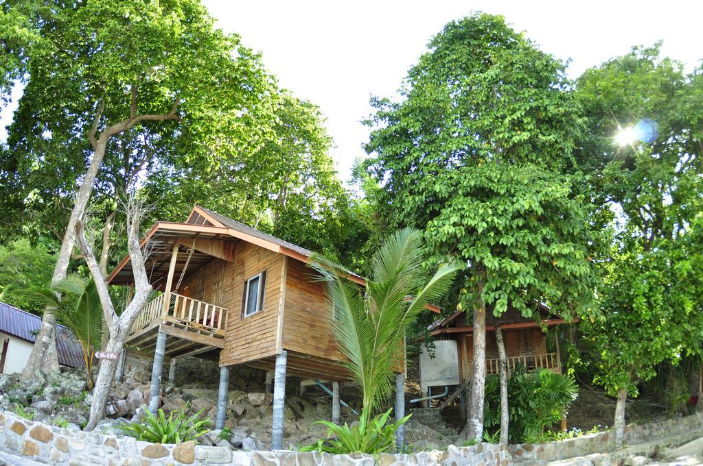 Tohko Beach Resort Phi Phi Eksteriør billede