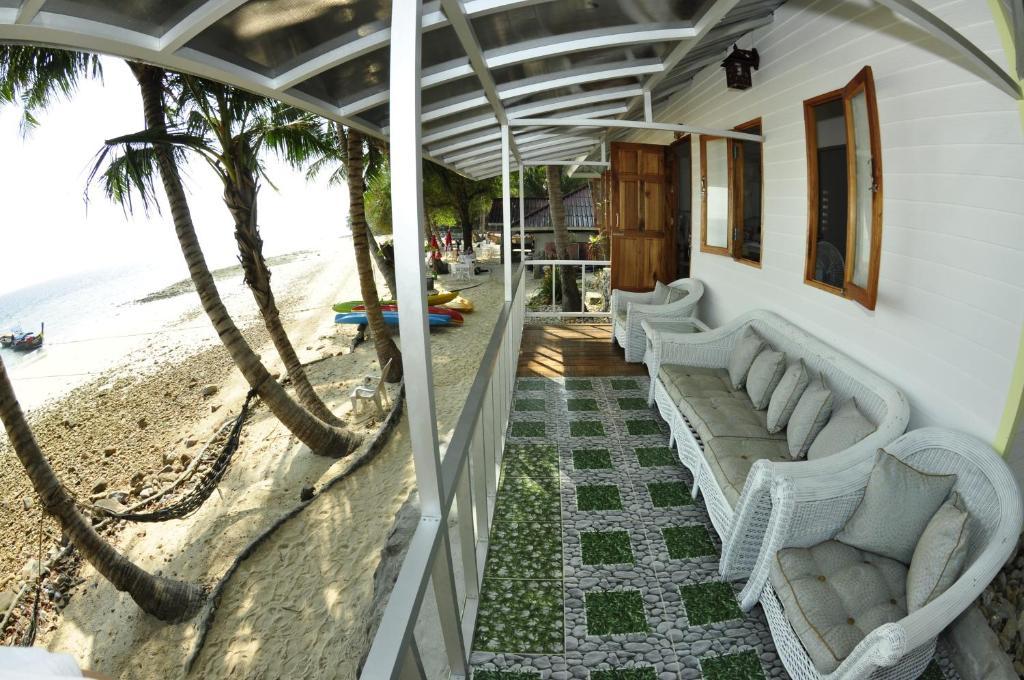 Tohko Beach Resort Phi Phi Eksteriør billede