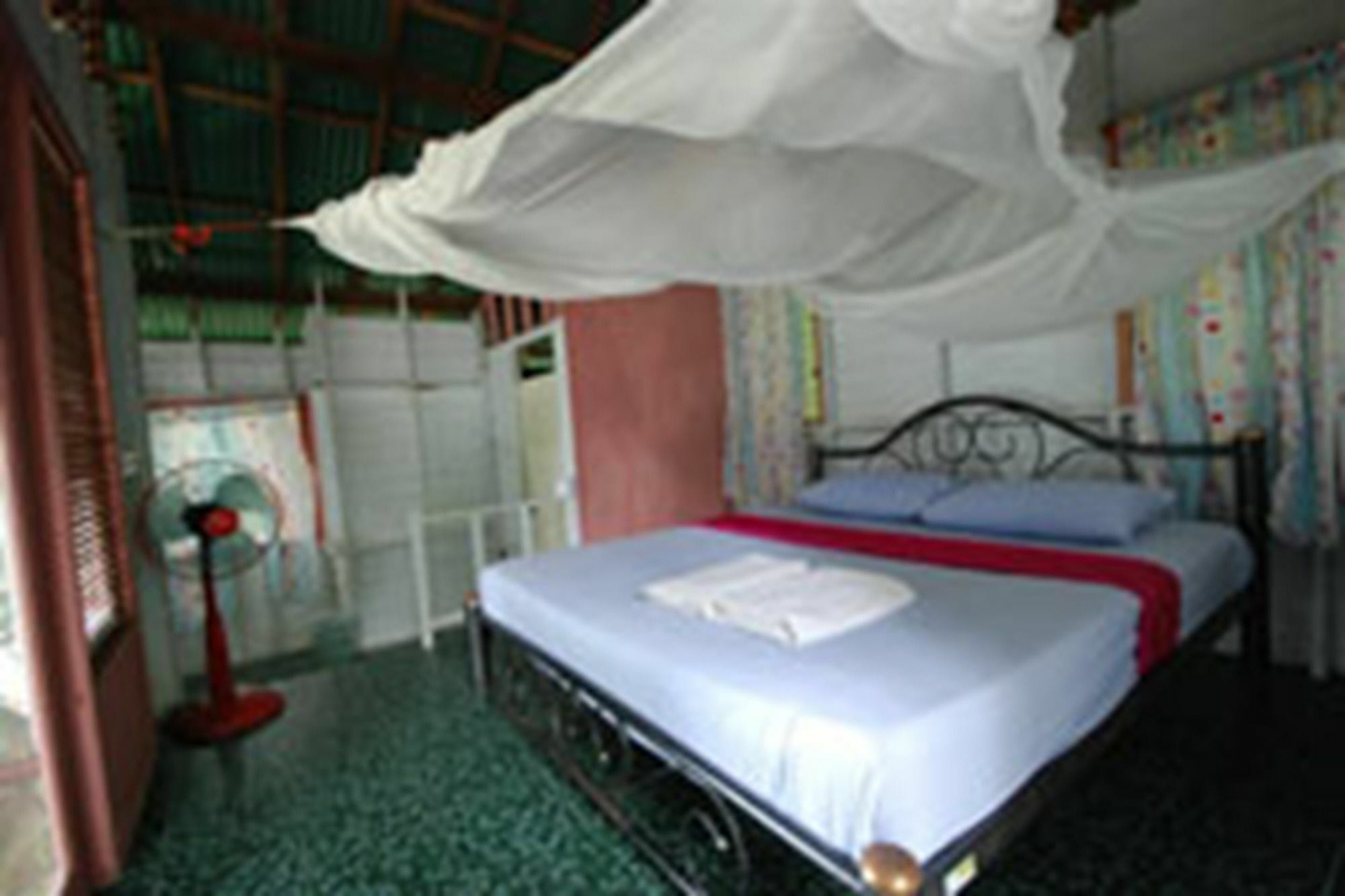 Tohko Beach Resort Phi Phi Eksteriør billede