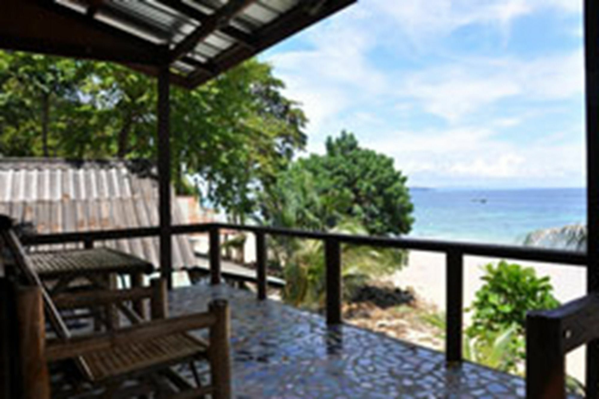Tohko Beach Resort Phi Phi Eksteriør billede